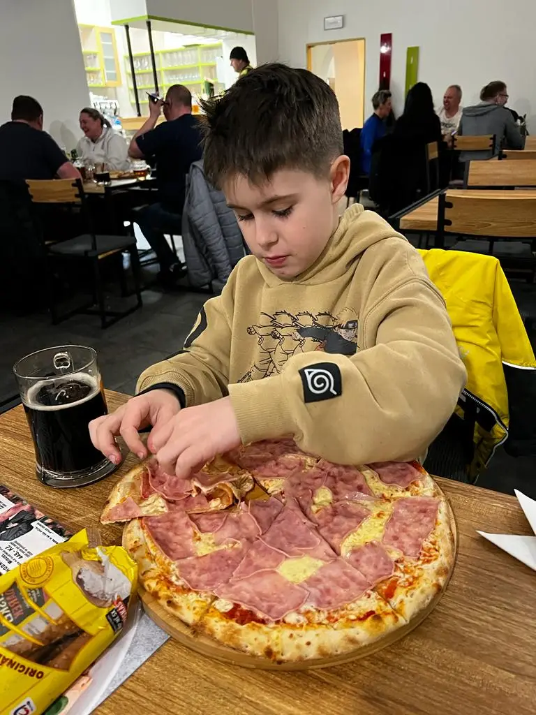 CARTEL PIZZA PASKOV_Paskov_slider_image_2