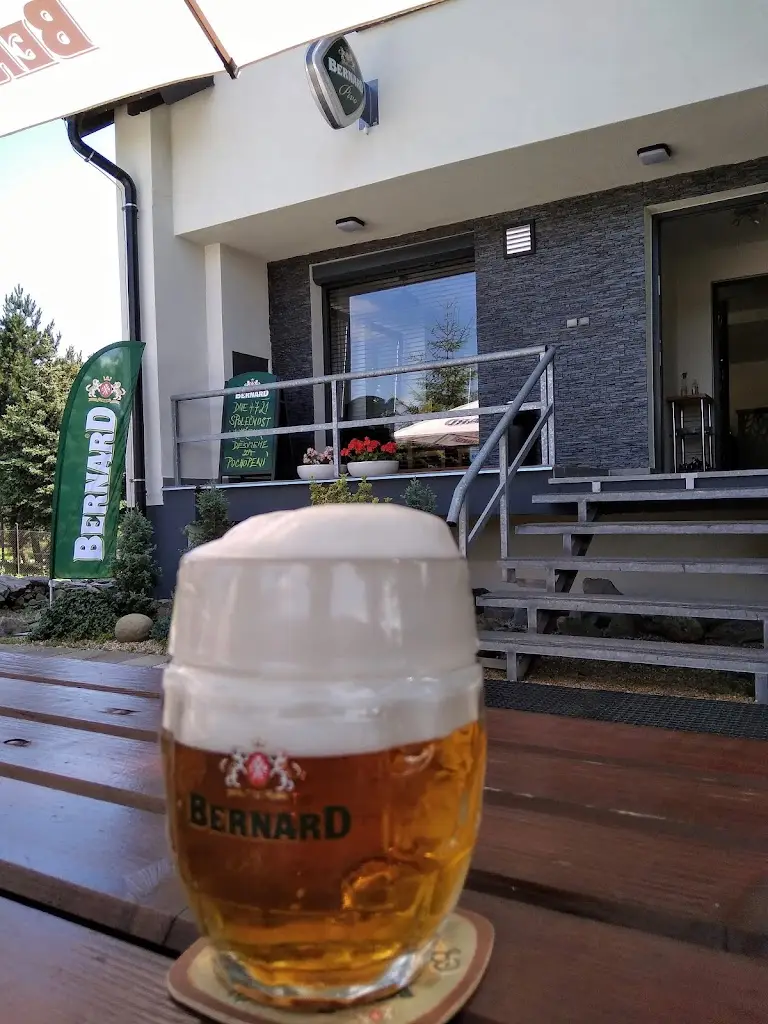 Restaurace Šampan Bar Gama_Orlová_slider_image_3