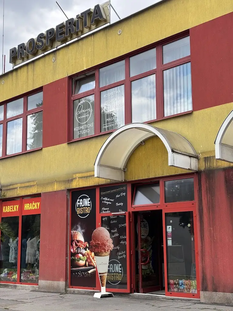 Fajne Bistro restaurant in Orlová