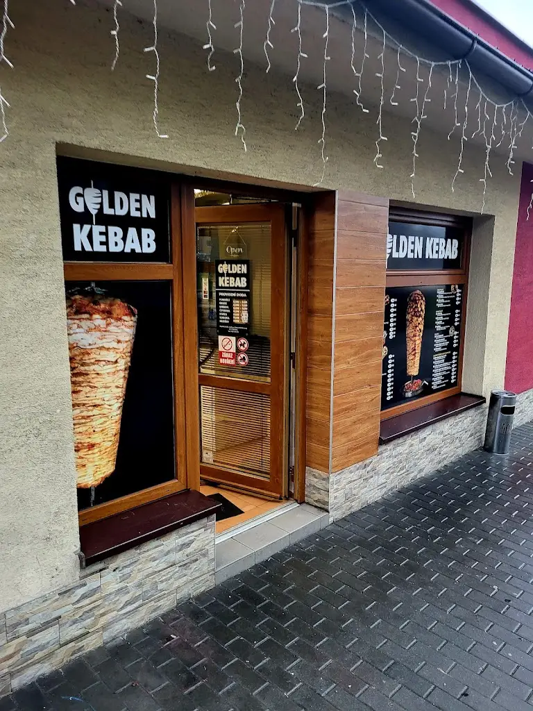 Michal Nawrat_Golden kebab Orlová_Orlová_recensione