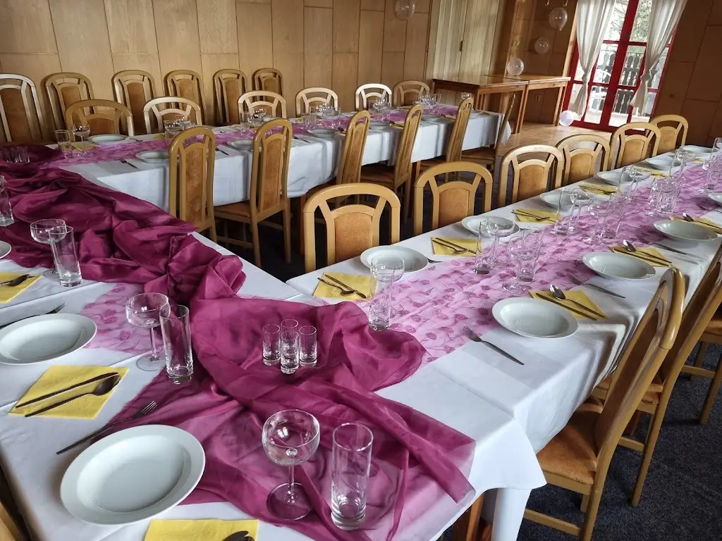 Restaurace Studánka_Orlová_slider_image_1