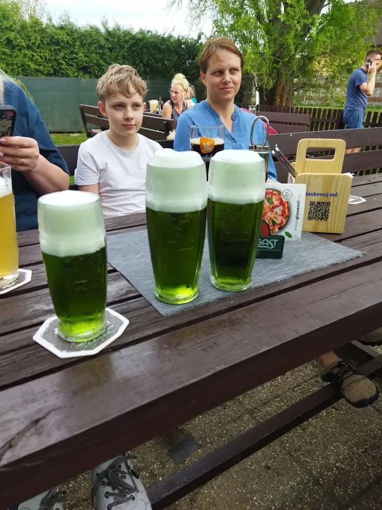 Restaurace U Kapličky_Orlová_slider_image_3