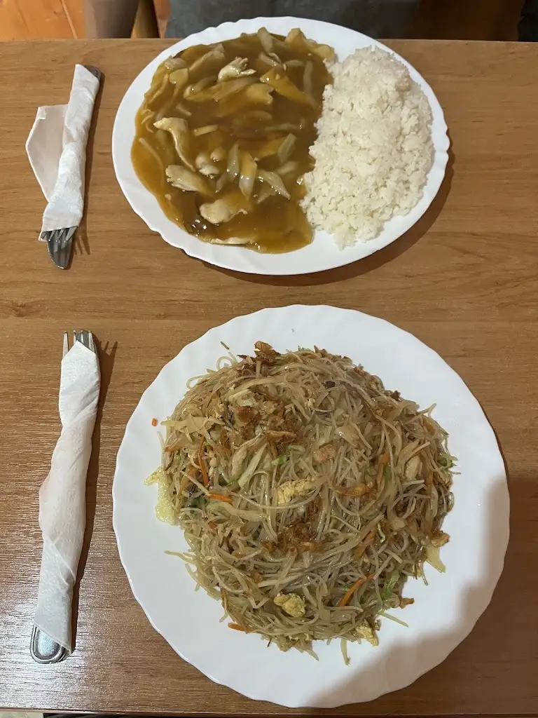 Petr_Asijské bistro_Orlová_review