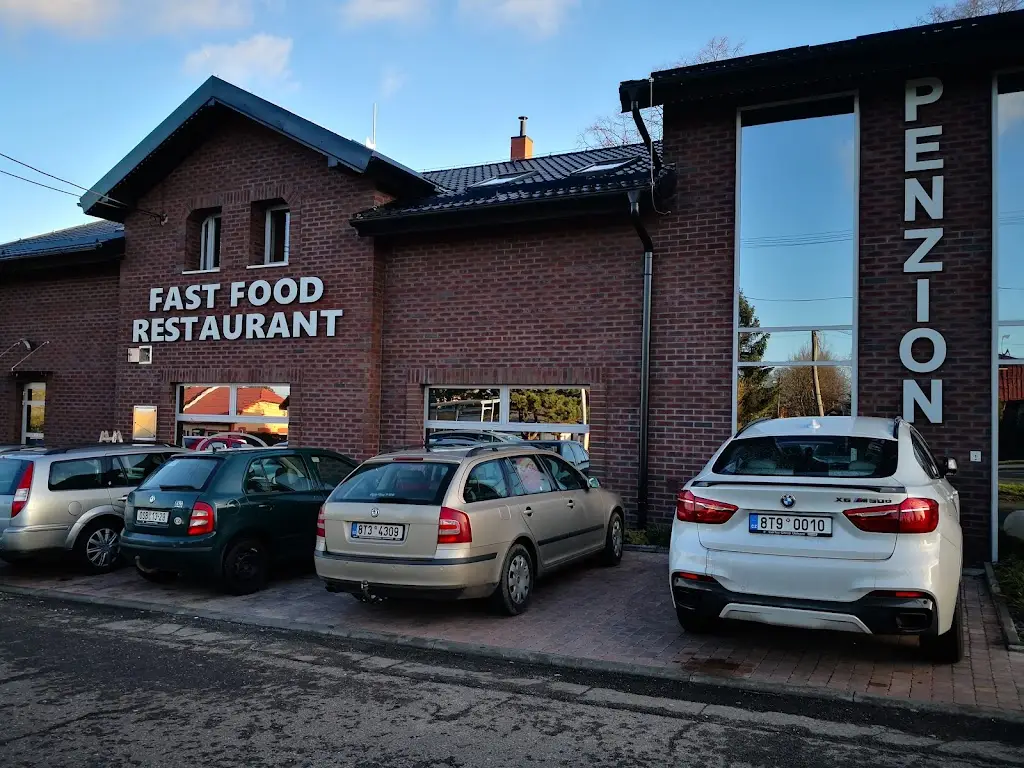 Tomas Kwolek_GG RESTAURANT_Orlová_recensione