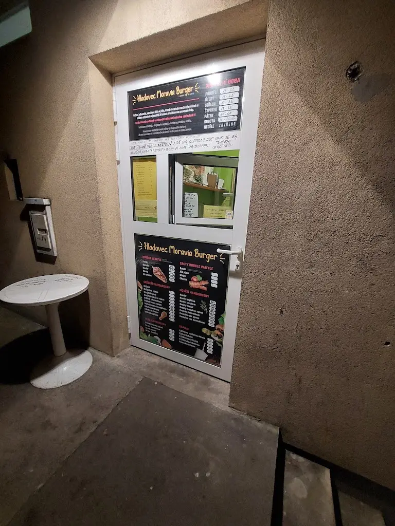 Hladovec Moravia Burger restaurant in Orlová