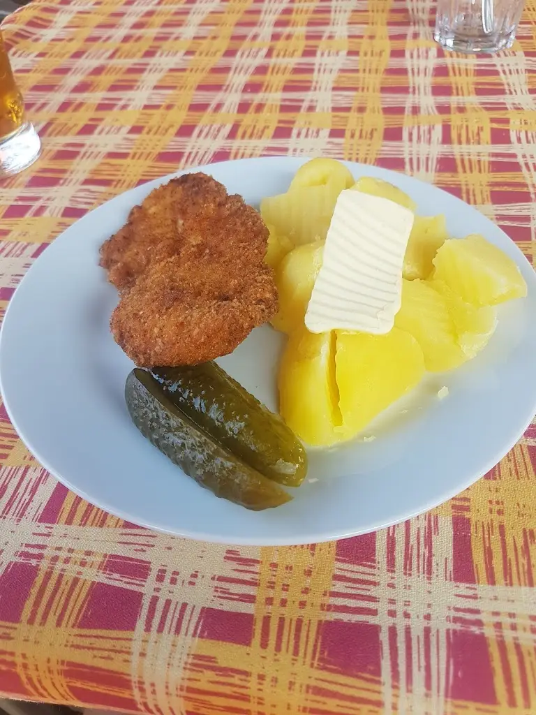 Mirek T_Cyklobar Morávka_Pražmo_review