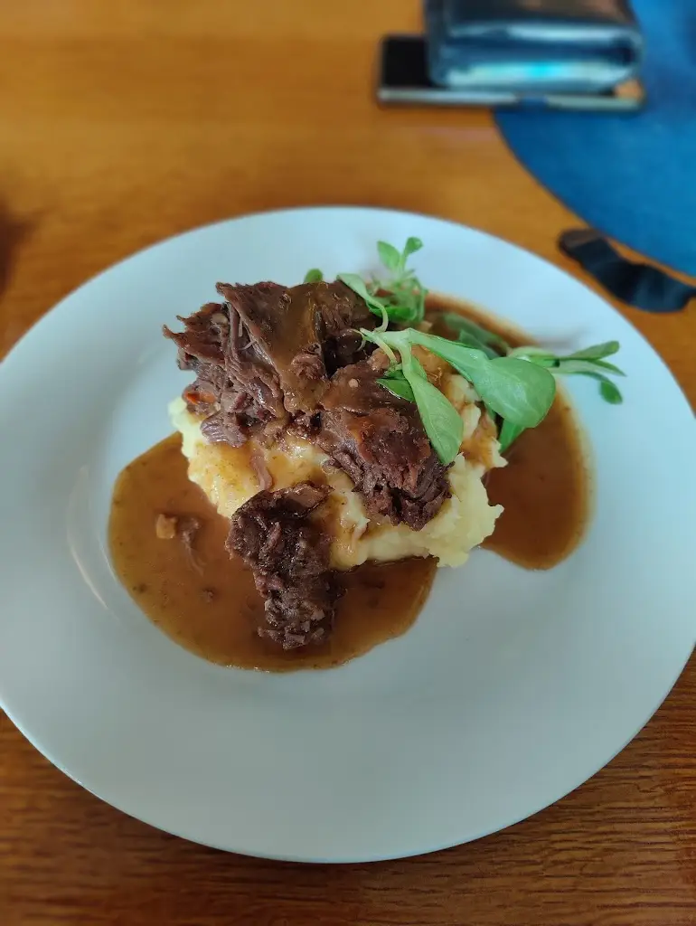 Petra Kolmanová_Víno restaurant_Příbor_review