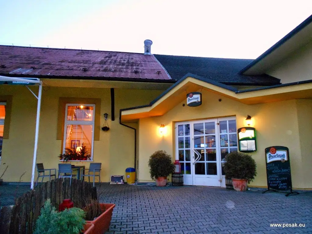 Restaurace Bowling Rakovec ristorante a Řepiště