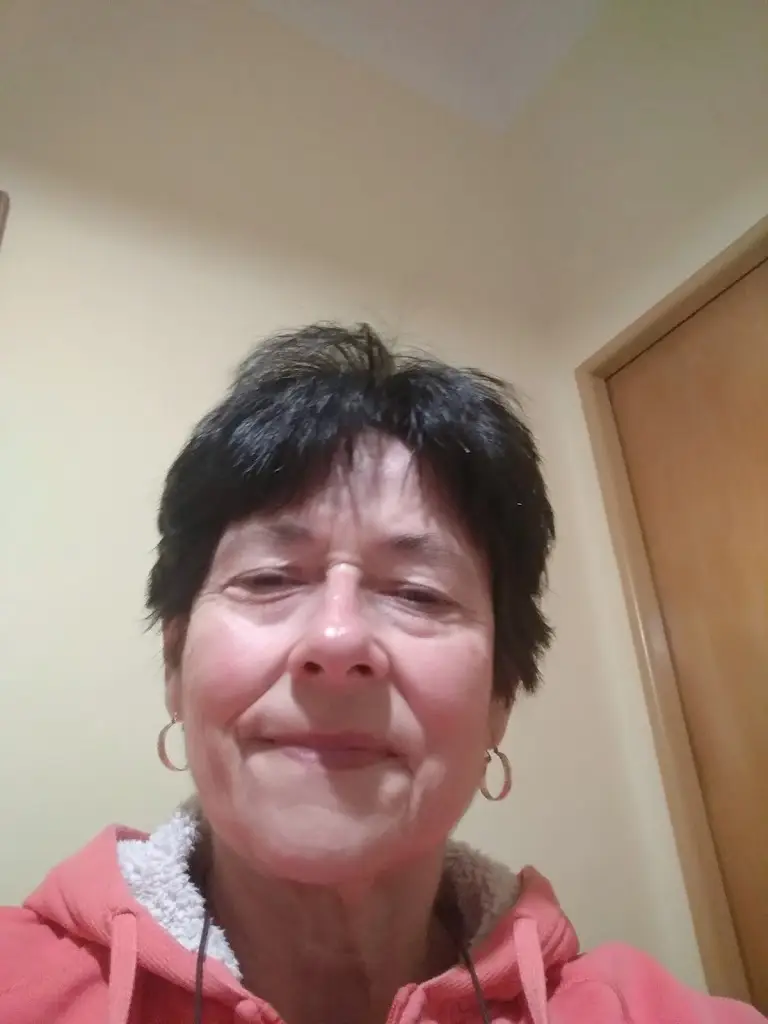 Libuše Škutova_U SESTER_Rychvald_review