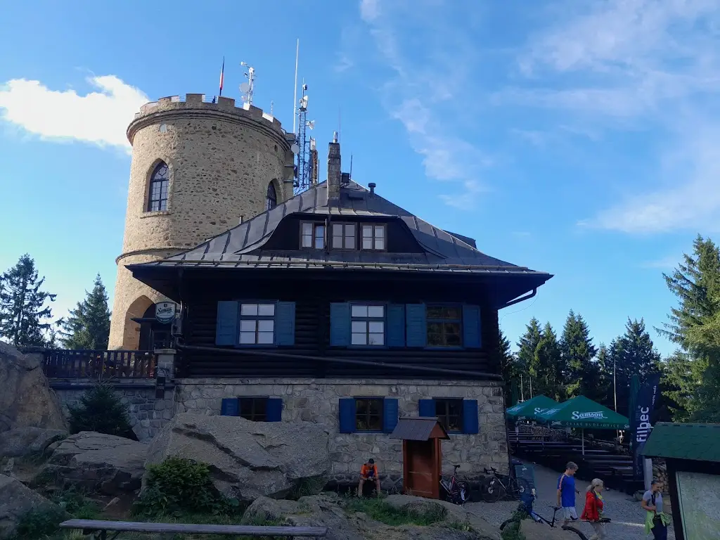 Jiří Podhorník_Horská chata Kleť_Křemže_review