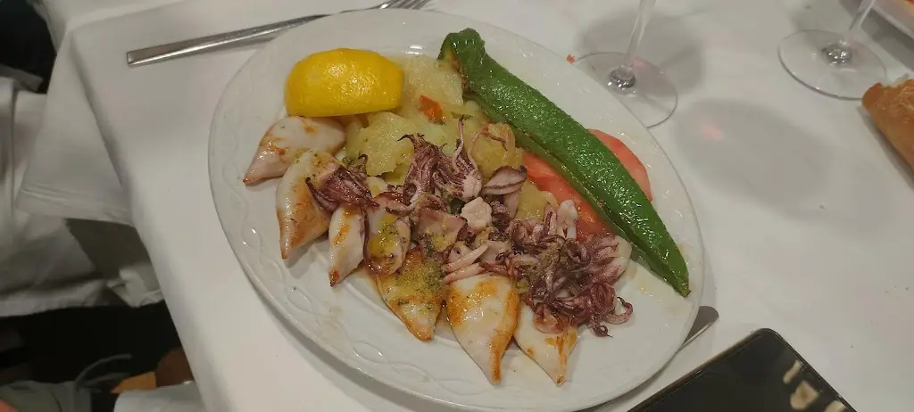 Menu_Restaurante El Pescaíto_Rybí_image_5