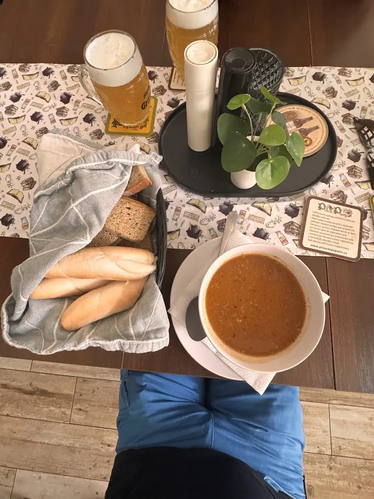 roman vrba_U Děravýho kotle_Kunžak_recensione