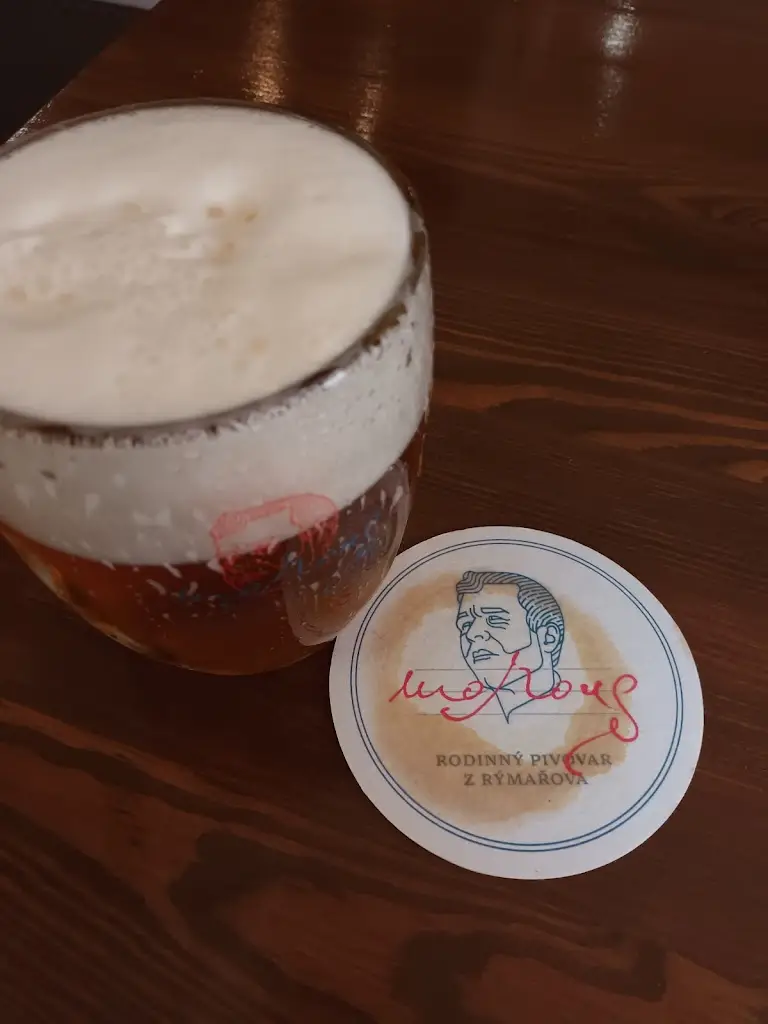 Jan Felcman_Hotel a restaurace Slunce + Pivovar Morous_Rýmařov_review