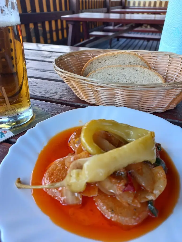 Jana Bartoňová_Na Růžku_Rýmařov_review