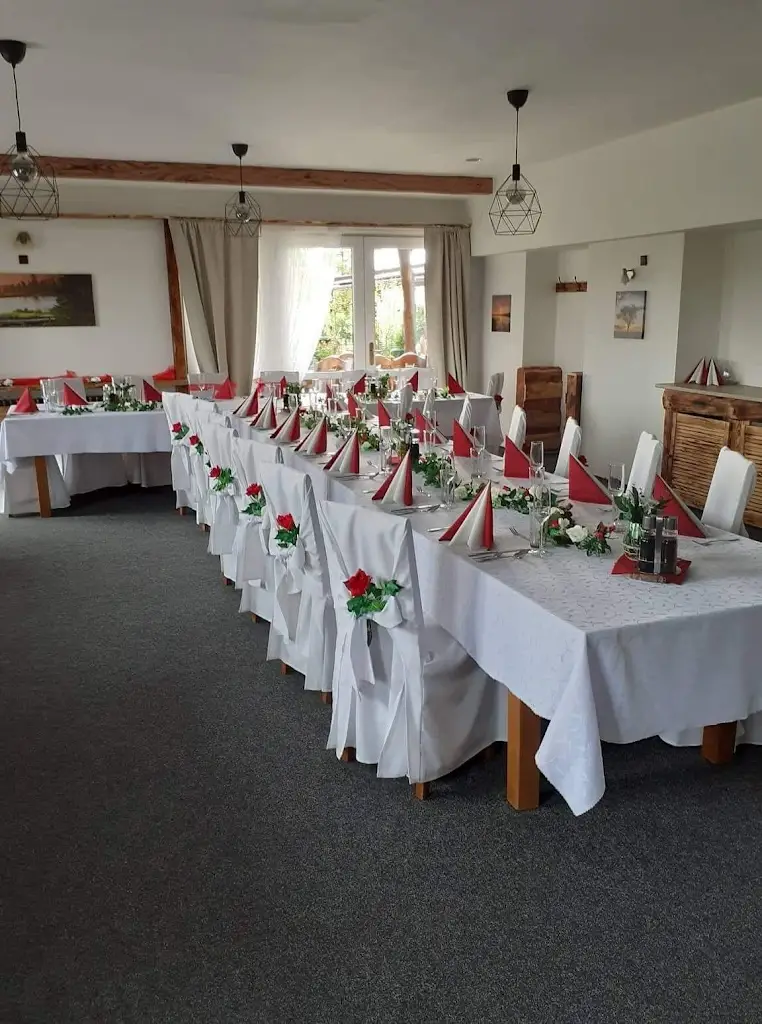 Restaurace Bašta od krtečka ristorante a Šenov