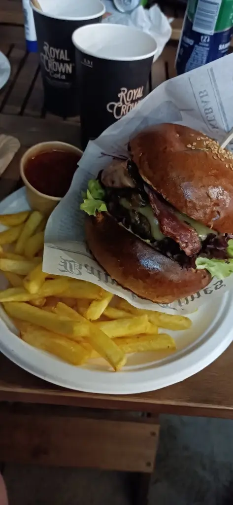 Kristýna Vacardová_Pizza Gril Merel_Písek_review