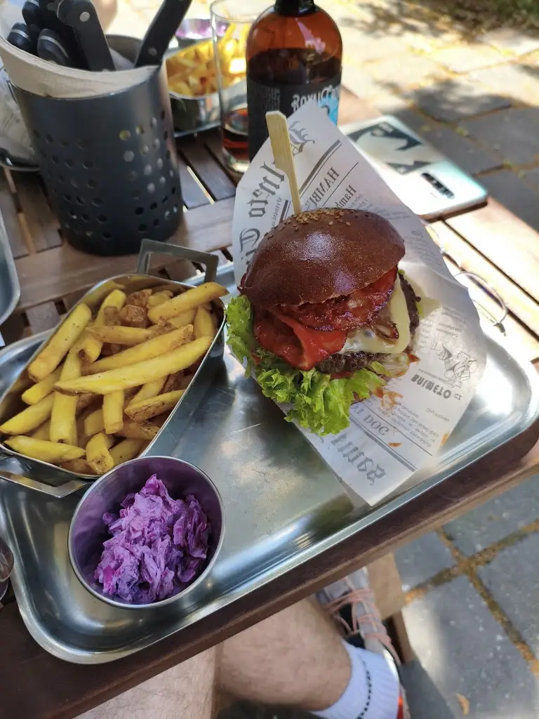 Anton Heynish_Pizza Gril Merel_Písek_review