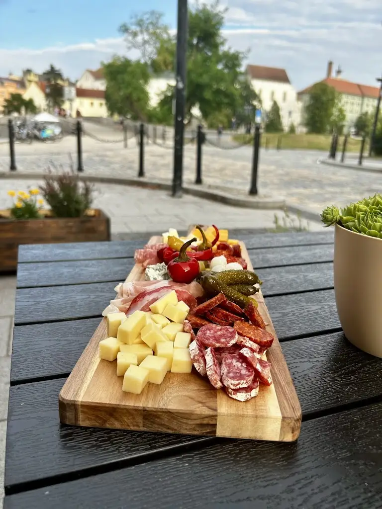 Menu_FRAME KAFE_Písek_image_3