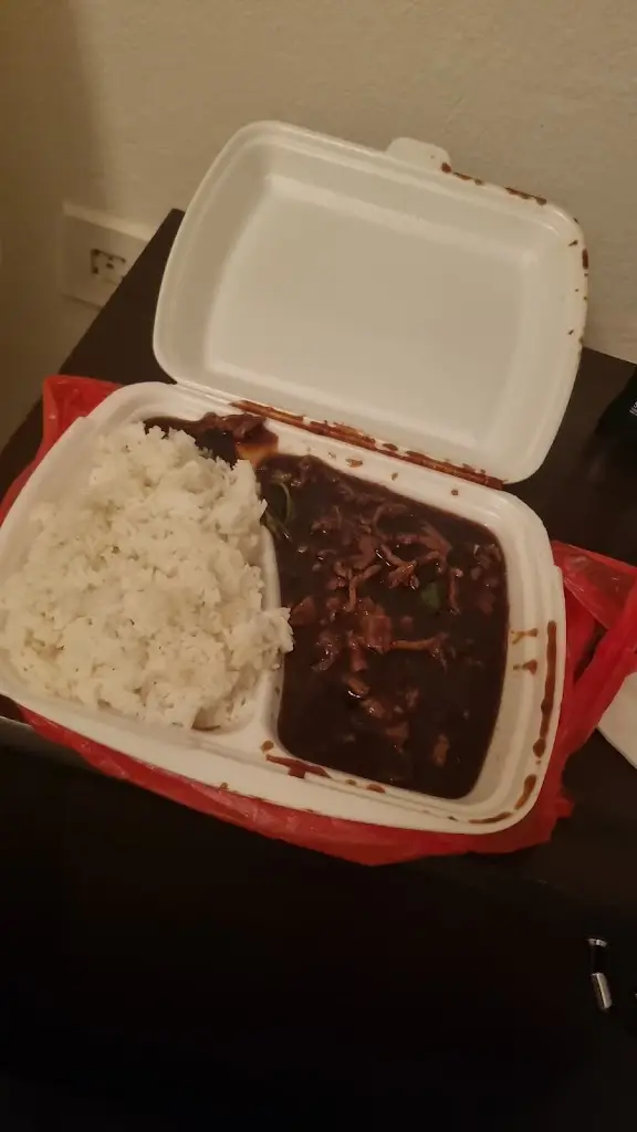 Kujebák Jeden_Lotus Asijské Bistro_Písek_review