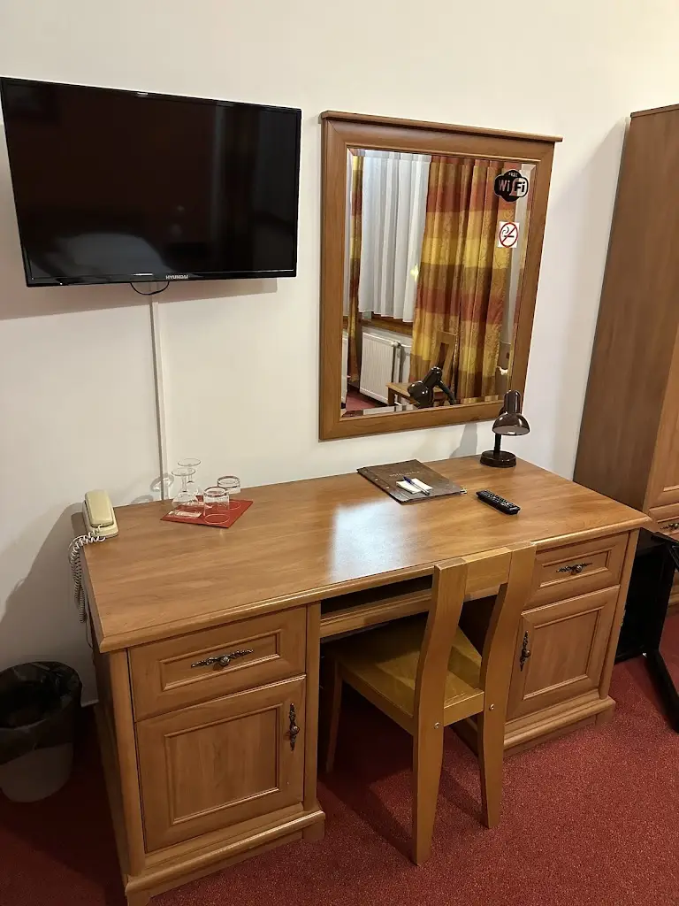 Viačeslav Čerlin_Hotel Maria_Starý Bohumín_review