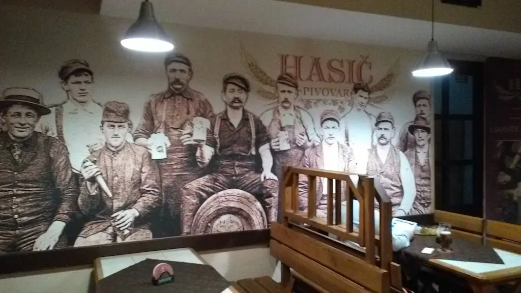 Hospůdka Bejatka restaurant in Štítina