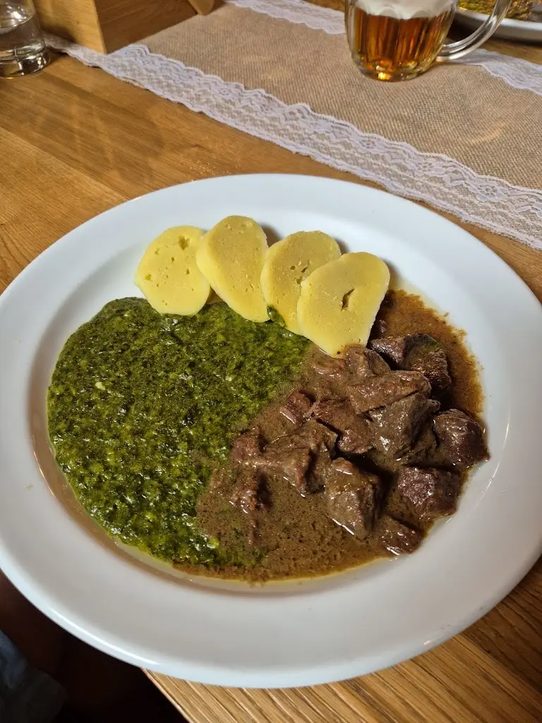 polishswan_Obecní dům_Štěpánkovice_recensione