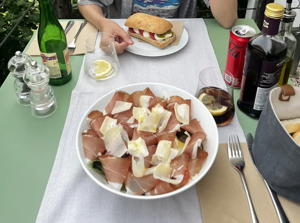 Jakub Dovcik_Bistro Bašta 20_Štramberk_review