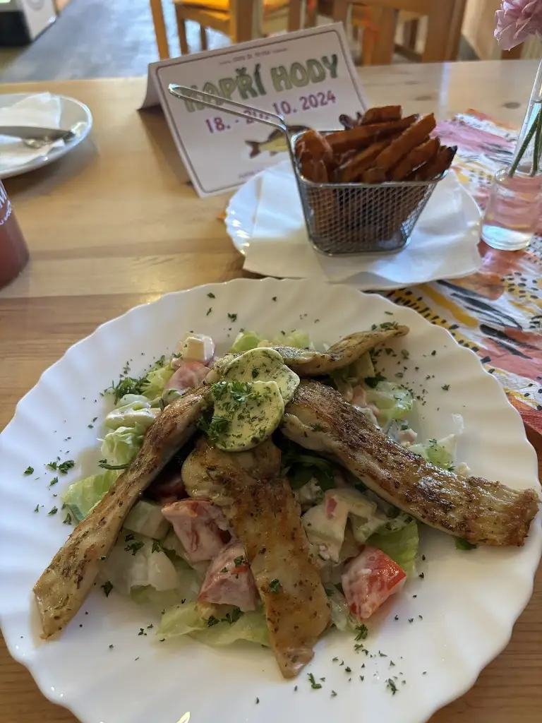 Amanda Lin_Chata Dr. Hrstky_Štramberk_review