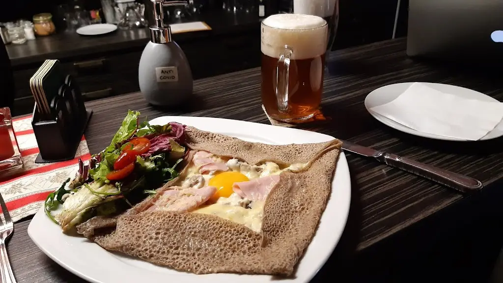 Kamil Bareš_Hotel Šipka_Štramberk_review