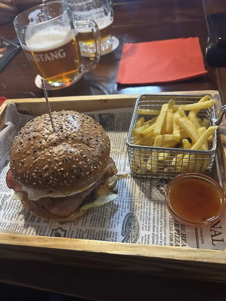 Marek Dvořák_Chacharova Hasičárna Studénka_Studénka_review