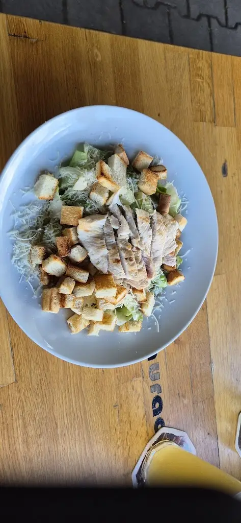 Marek Sevránek_Restaurace - pizzerie SPORT_Studénka_recensione