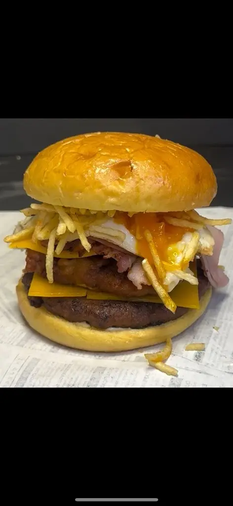 Eduardo Betancourt_Fusion Chinamericana_Bernartice_review