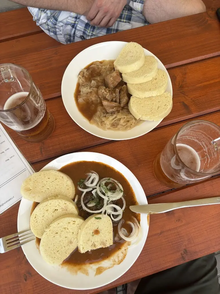 Grzegorz Guzik_OBECNÍ RESTAURACE ČEPANÍK_Václavovice_recensione