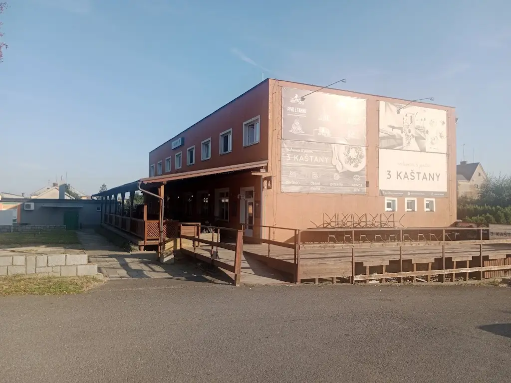 Penzion&Restaurant U Tří kaštanů_Velké Heraltice_slider_image_3