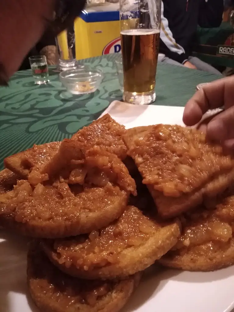 Menu_Sportbar Slavia_Velké Hoštice_immagine_2