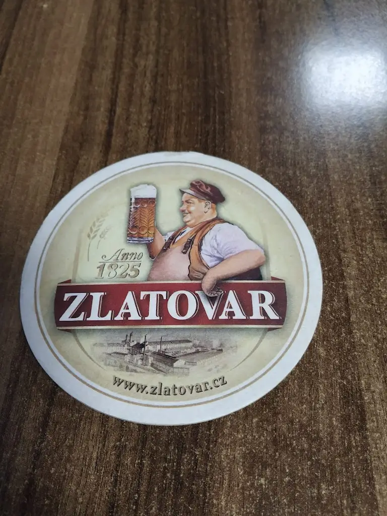 Branislav Majkuth_Pohostinství Vítek_Velké Hoštice_review