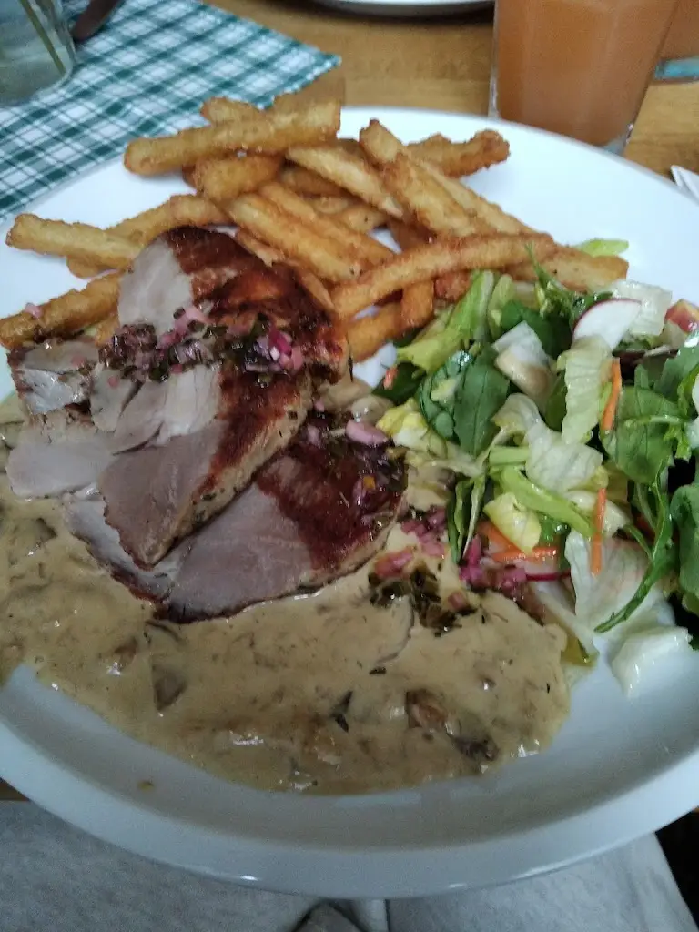 Michal Gruncl_Restaurace Na verpánku_Lhenice_review