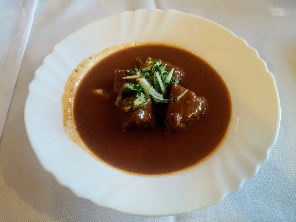 Czytelnia - Restaurace & Pub_Vendryně_slider_image_2