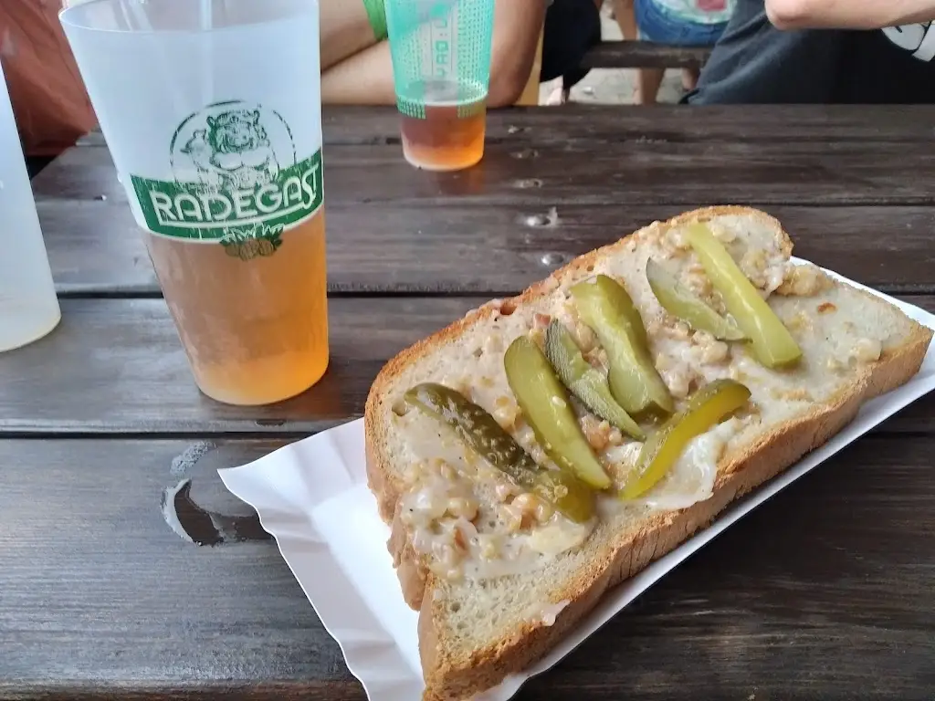 Hospoda Na Hřišti_Vendryně_slider_image_1