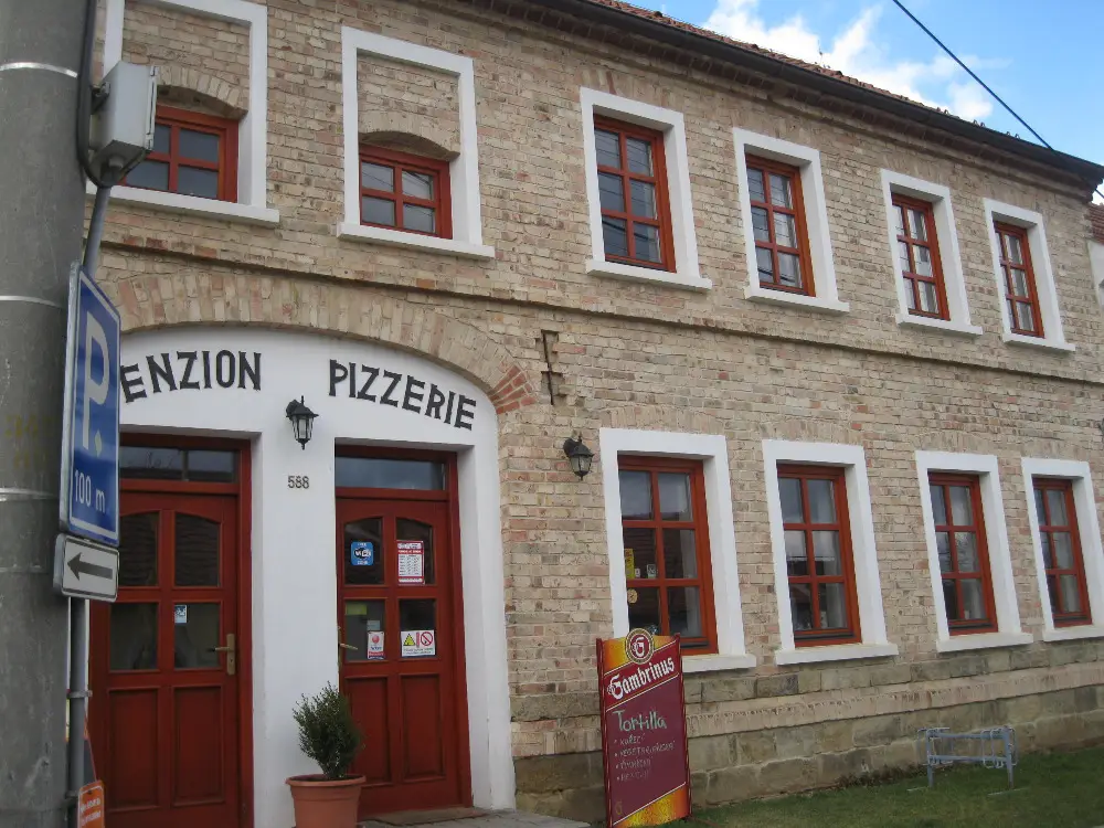 Pizzerie Vlčnov_Vlčnov_slider_image_3