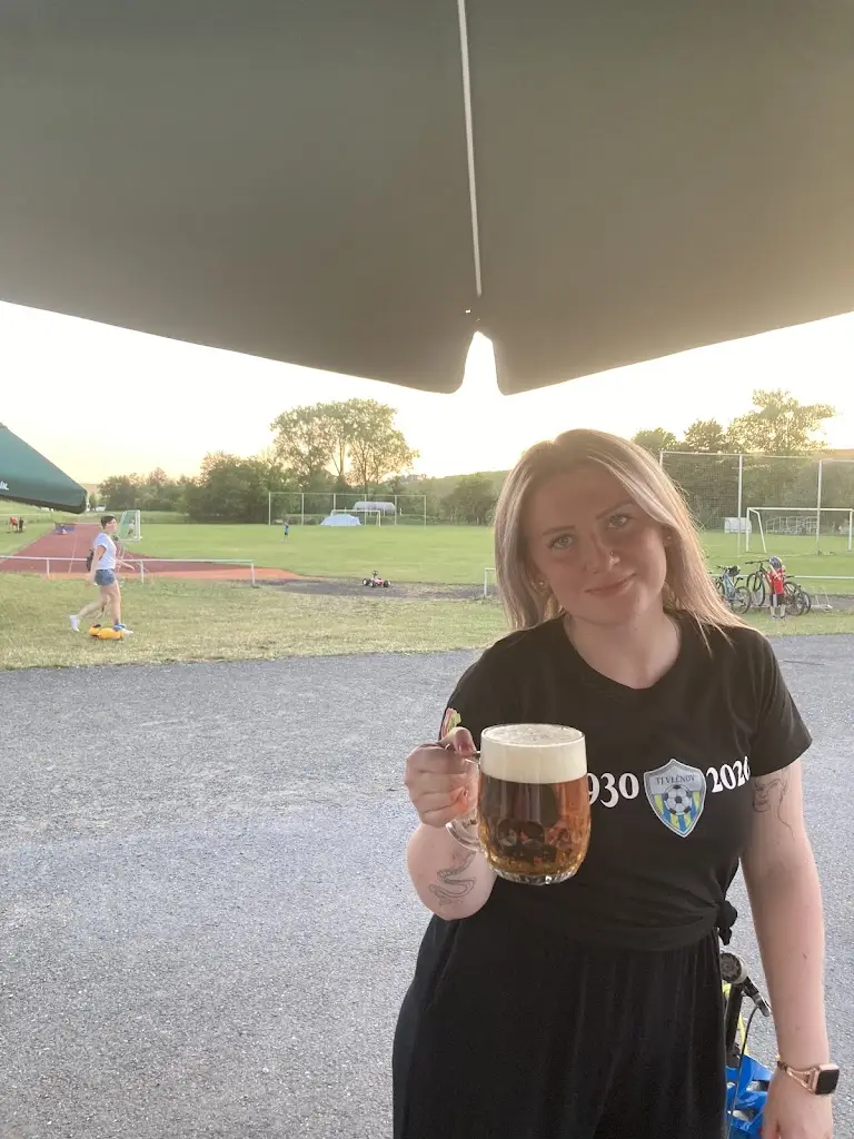 Kuba Koníček_Hospůdka na Hřišti_Vlčnov_review