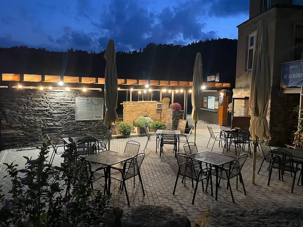 Restaurace U BERNHARDA_Vítkov_slider_image_1