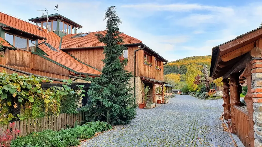 Ekofarma Upper Chrášťany_Lhenice_slider_image_1