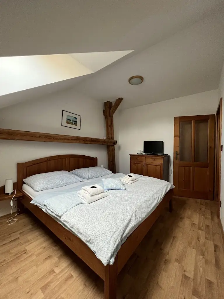 Ekofarma Upper Chrášťany_Lhenice_slider_image_3