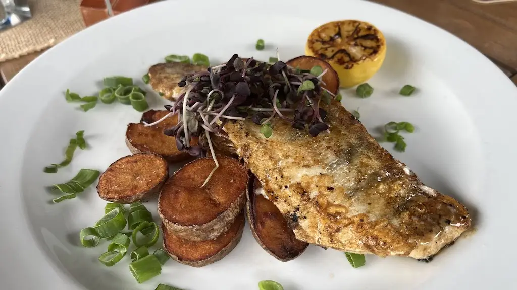 Restaurace Roubenka U Rybníka_Vratimov_slider_image_3