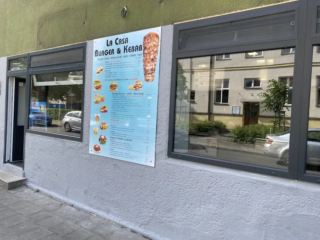 La Casa Burger & kebab restaurant in Vratimov