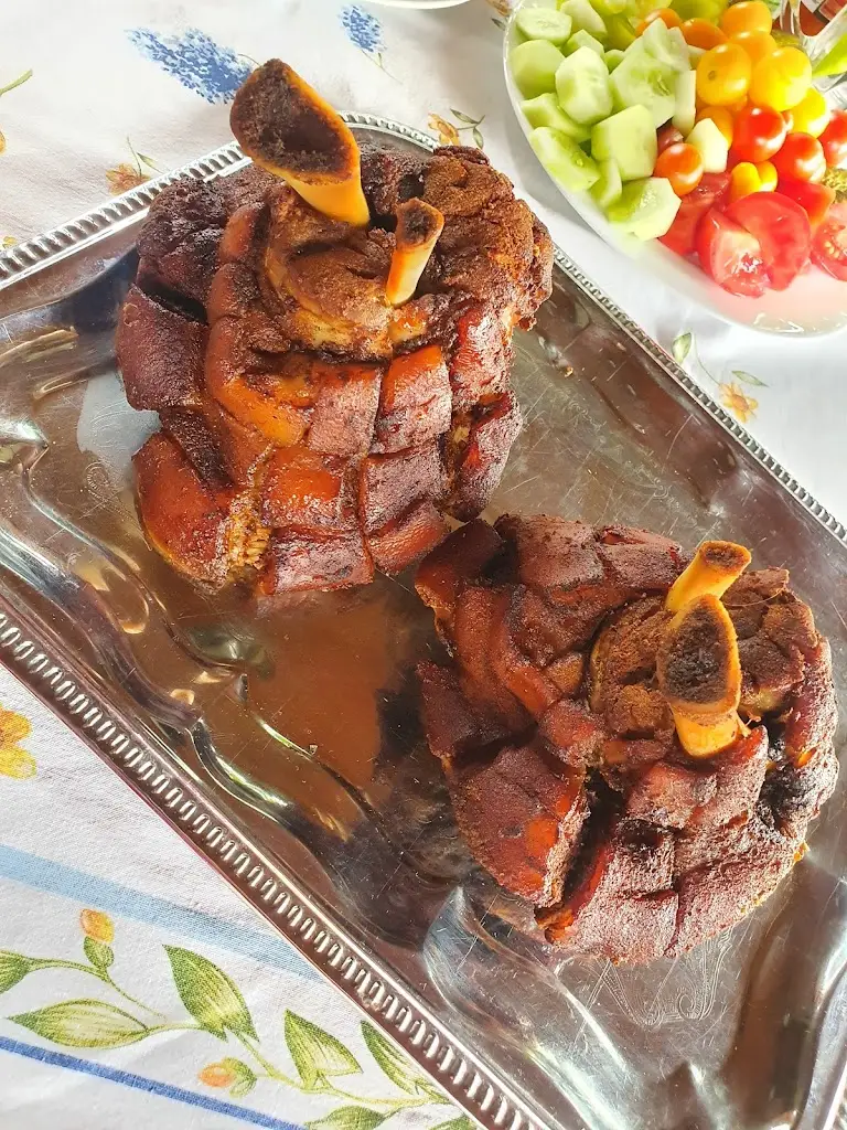 Grilovaná kolena Vratimov_Vratimov_slider_image_1