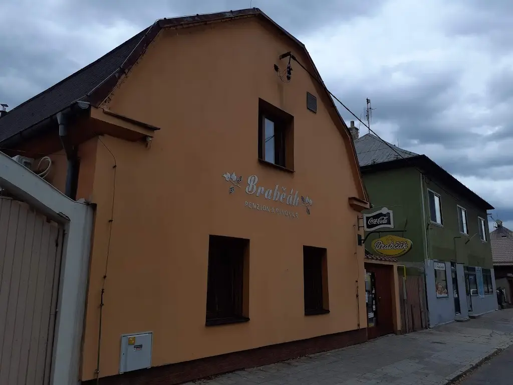 Penzión a pivovar Brabčák restaurant in Vratimov