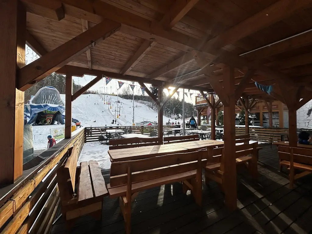 Skalka Family Park - Restaurace restaurant in Vřesina