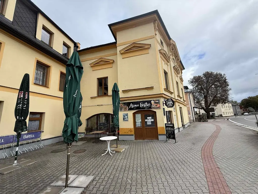 ASIAN BISTRO LINCZ_Vrbno pod Pradědem_slider_image_2